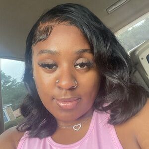 Meet your Posher, Keyana